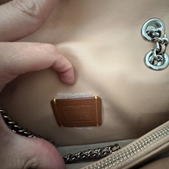 NWT Coach Tabby Shouder bag 26 with quilting Buff Nude Handbag Bag Purse - Picture 7 of 14